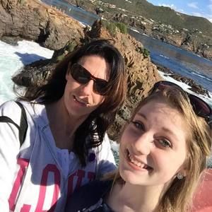 Meet your Posher, Michele